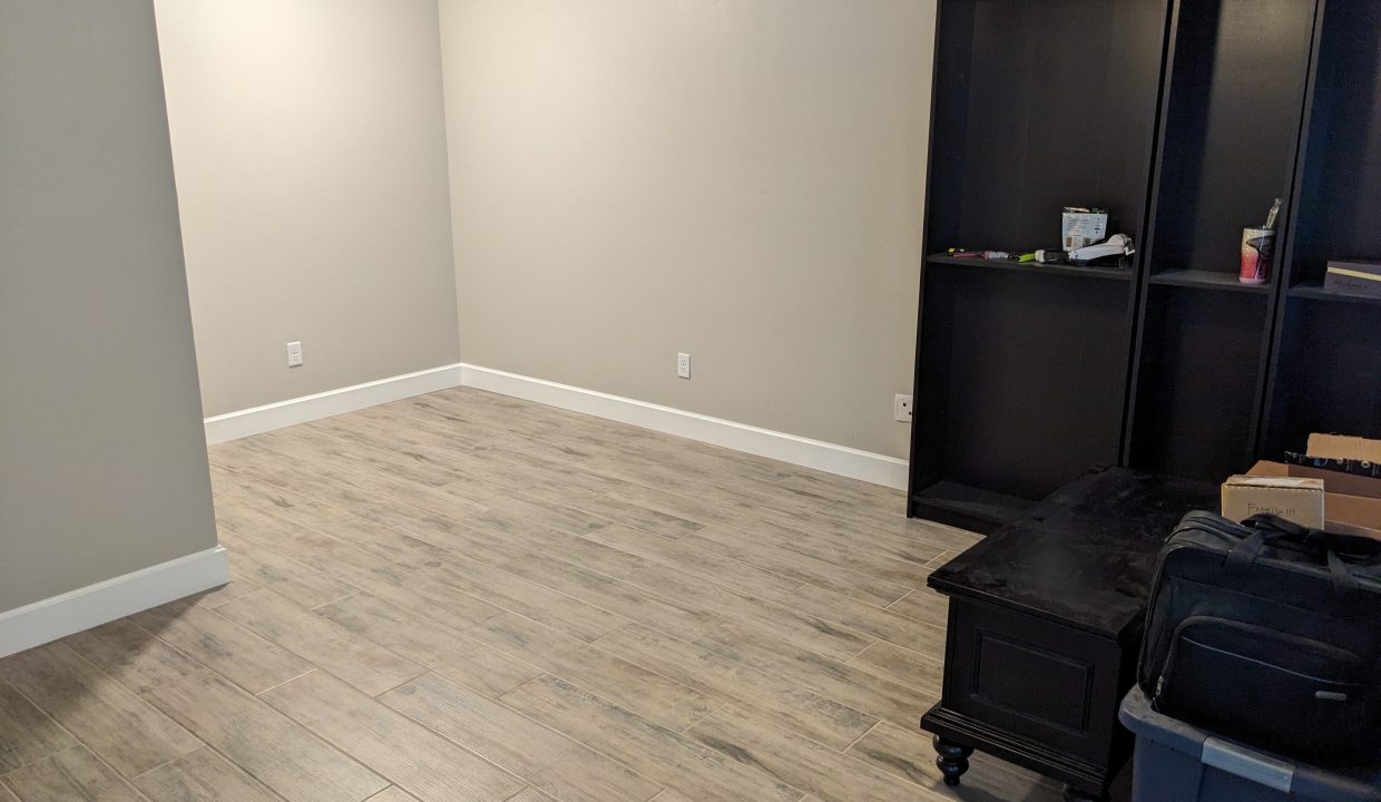 PXL_20250608_210757689