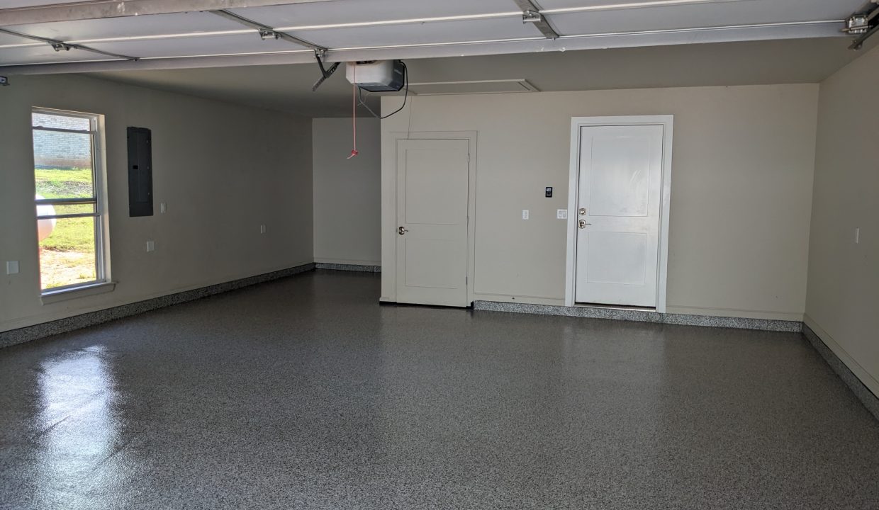 PXL_20250620_220713443